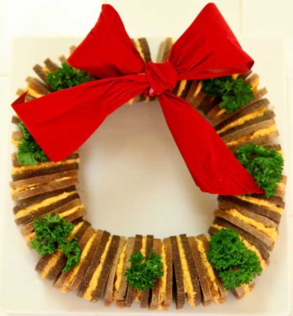 sandwich christmas wreath
