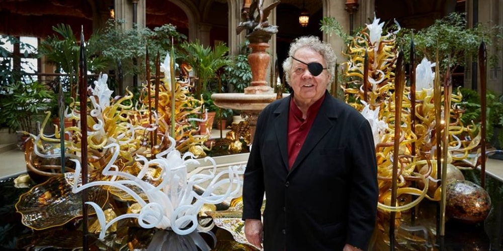 Dale Chihuly Kew Gardens and Chihuly's Refletions on nature Winerist