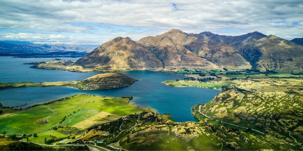 Wanaka, New Zealand Travel Guide - Central Otago, Winerist