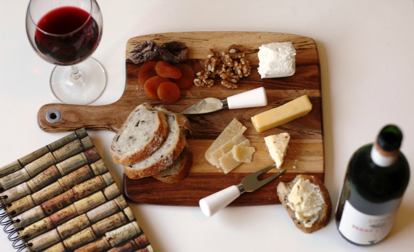 What's On In March - Cheese and Wine Fair Coulommiers