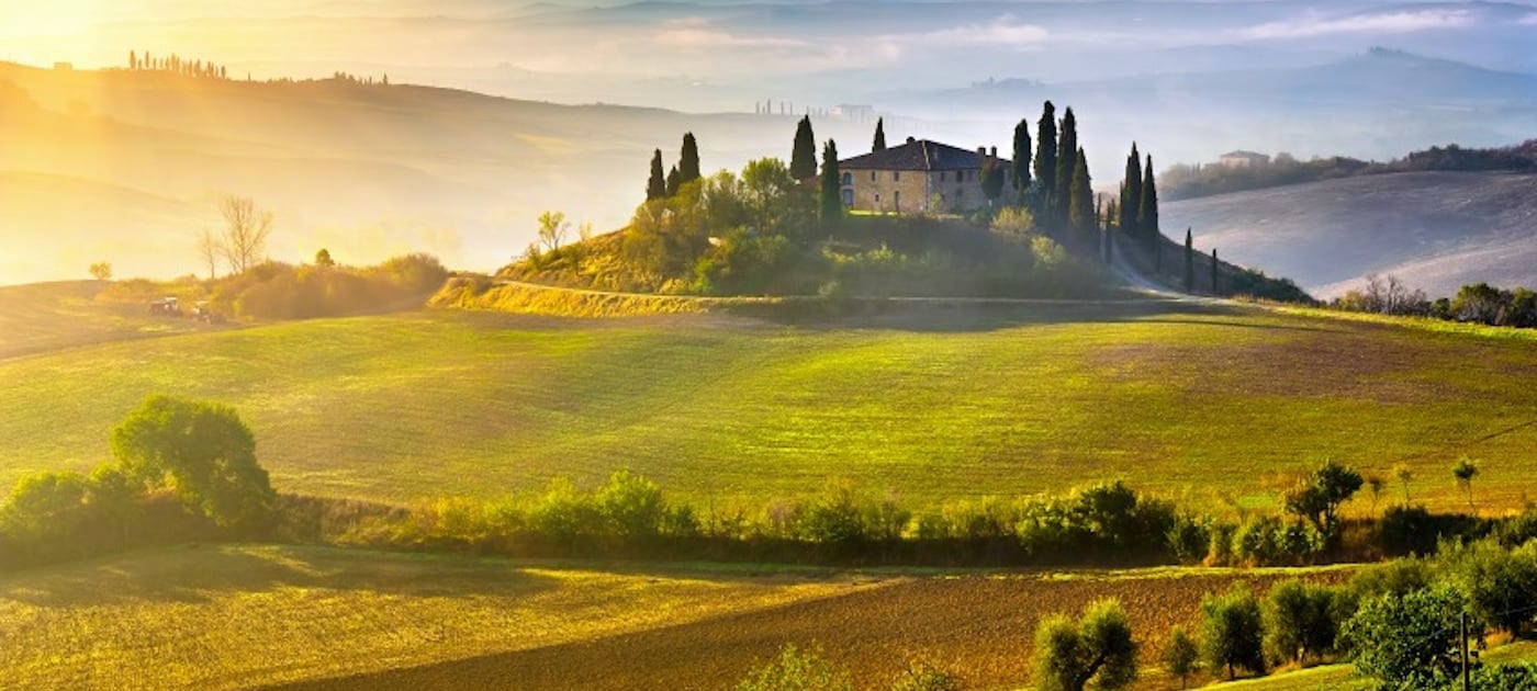 Why Does Wine Taste Better on Holiday? Winerist Magazine Winerist