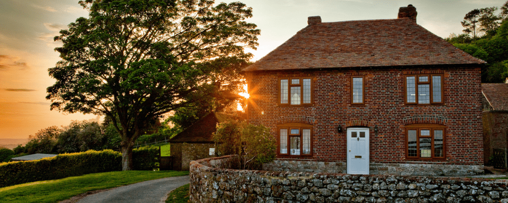 Giraffe Cottage, An Insider's Guide to Port Lympne Reserve, Winerist